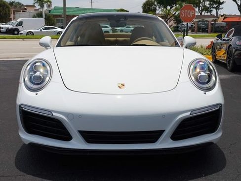 Used 2017 Porsche 911 Carrera image 21