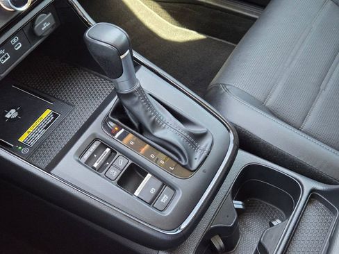 Used 2025 Honda CR-V EX-L image 18