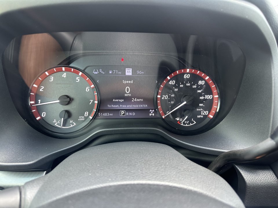 Used 2020 Nissan Titan PRO-4X w/ Pro-4x Convenience Package AWD/4WD image 10