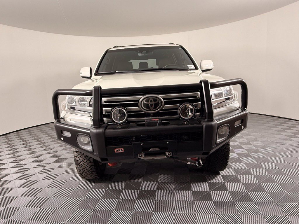 Used 2020 Toyota Land Cruiser w/ Four Season Floor Mat Package AWD/4WD image 3