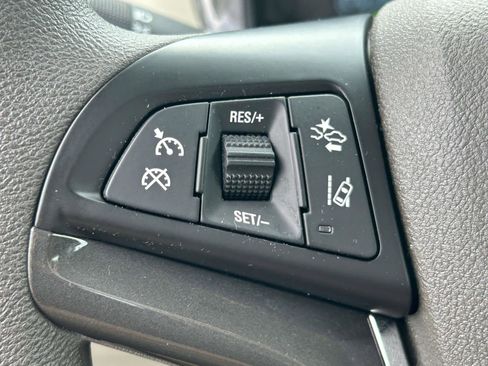 Used 2013 Chevrolet Volt w/ Enhanced Safety Package 2 FWD image 21