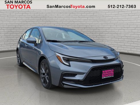 New 2026 Toyota Corolla SE FWD image 3