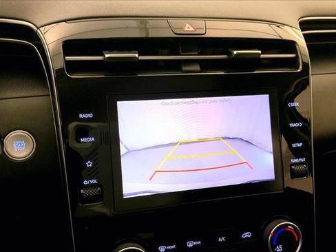 Used 2022 Hyundai Tucson SEL image 17