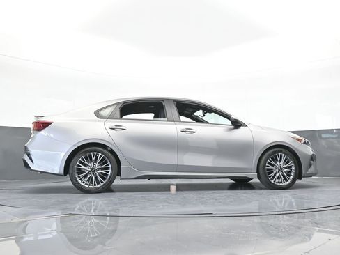 Used 2023 Kia Forte GT-Line w/ GT-Line Premium Package image 59