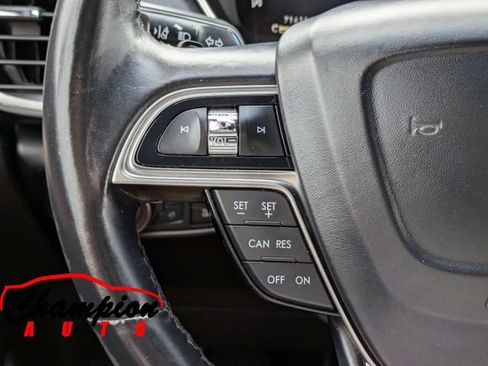 Used 2019 Lincoln Nautilus Reserve w/ Cargo Utility Package AWD/4WD image 27