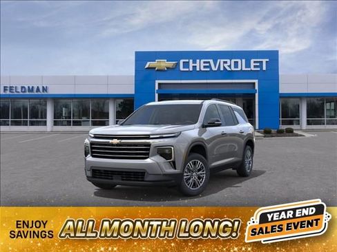 New 2026 Chevrolet Traverse LT w/ Driver Confidence Package image 8