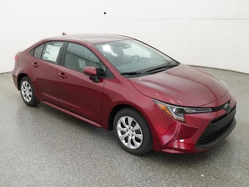 New 2026 Toyota Corolla LE image 13