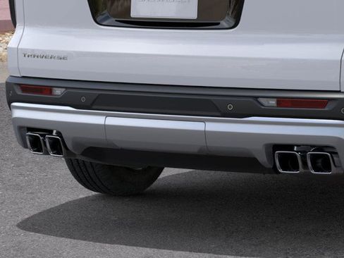 New 2026 Chevrolet Traverse LT w/ LPO, Floor Liner Package image 14