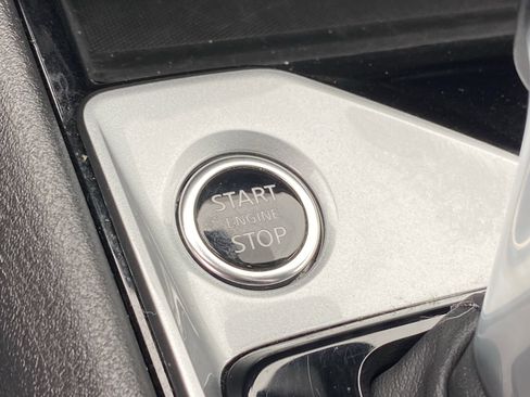 Used 2024 Nissan Altima 2.5 SV image 24