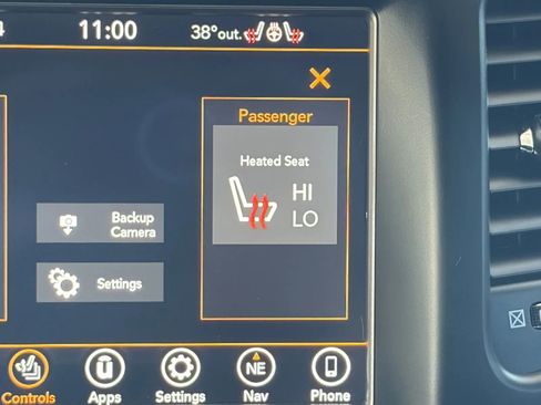 Used 2018 Jeep Grand Cherokee Altitude image 23