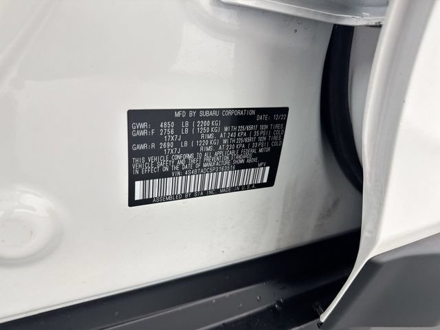 Used 2023 Subaru Outback Premium AWD/4WD image 36