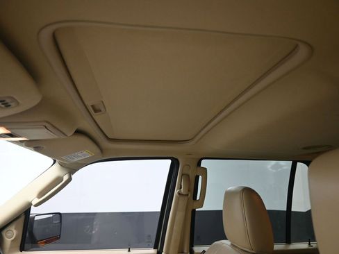 Used 2017 Ford Expedition Limited w/ Equipment Group 301A image 21