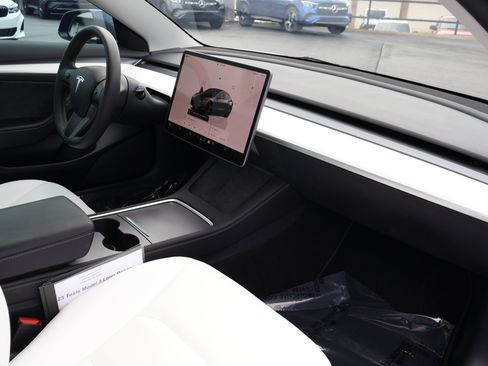 Used 2023 Tesla Model 3 Long Range AWD/4WD image 26