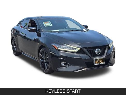 Used 2020 Nissan Maxima SR w/ Sport Mat Group FWD image 2