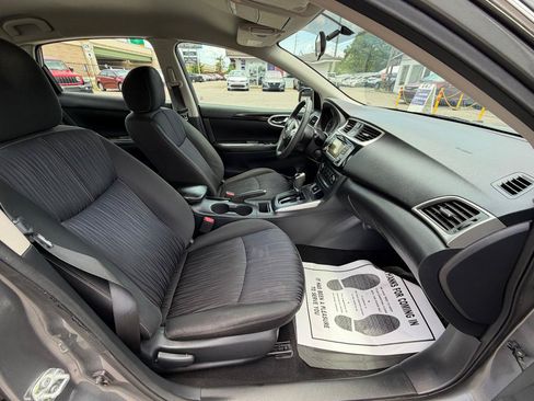 Used 2017 Nissan Sentra SV FWD image 10