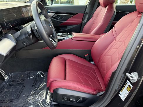 Used 2026 BMW 530i w/ M Sport Package image 21