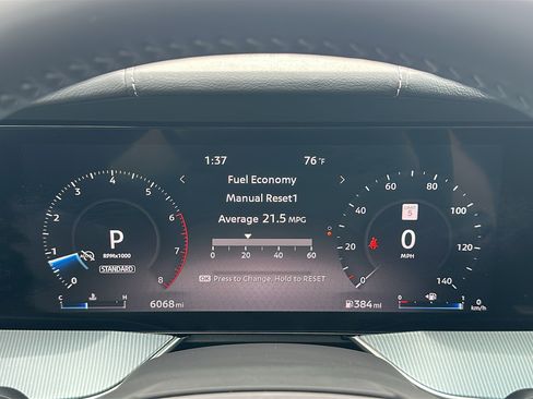 Certified 2025 Nissan Murano SL w/ Cargo Package AWD/4WD image 18