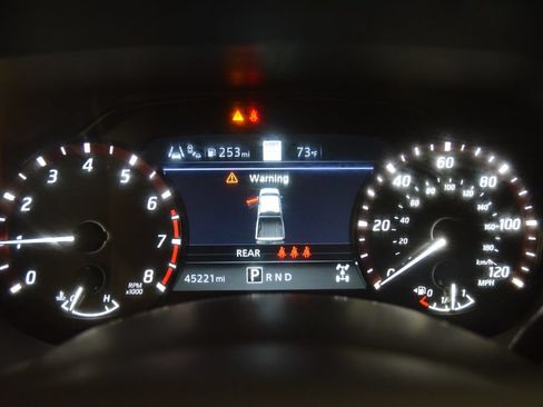 Used 2024 Nissan Titan PRO-4X w/ Pro-4x Utility Package AWD/4WD image 48