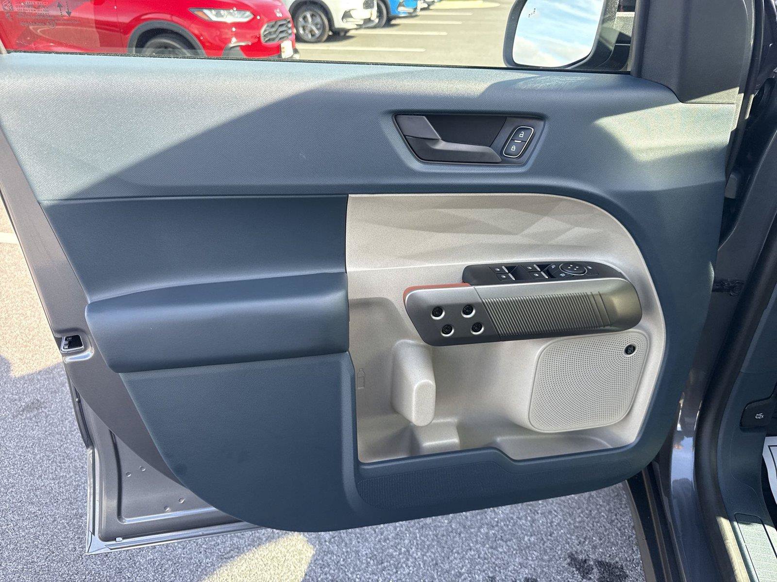 Used 2026 Ford Maverick Lariat AWD/4WD image 12