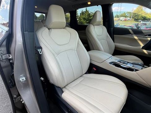 Used 2023 INFINITI QX60 Luxe FWD image 13