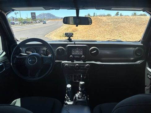 Used 2019 Jeep Wrangler Unlimited Sport S AWD/4WD image 20