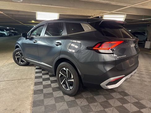 Used 2023 Kia Sportage LX AWD/4WD image 5