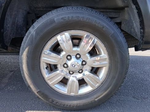 Used 2014 Ford F150 Lariat w/ Equipment Group 502A Luxury AWD/4WD image 9