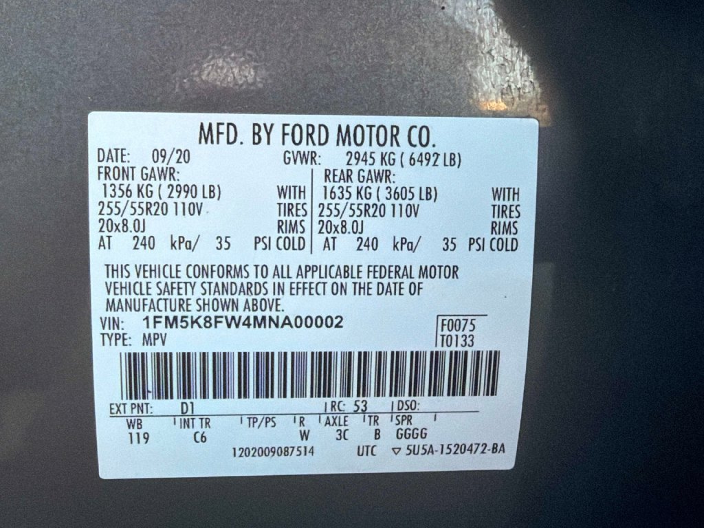 Used 2021 Ford Explorer Limited w/ Hybrid Equipment Group 310A AWD/4WD image 37