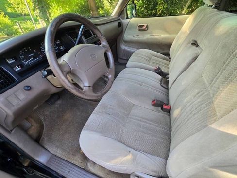 Used 1998 Toyota T100 SR5 w/ Value Pkg AWD/4WD image 13