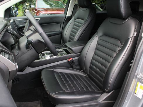Used 2024 Ford Edge SEL AWD/4WD image 17