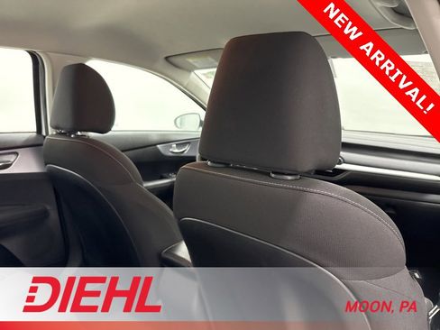 Used 2022 Kia Forte LXS image 10