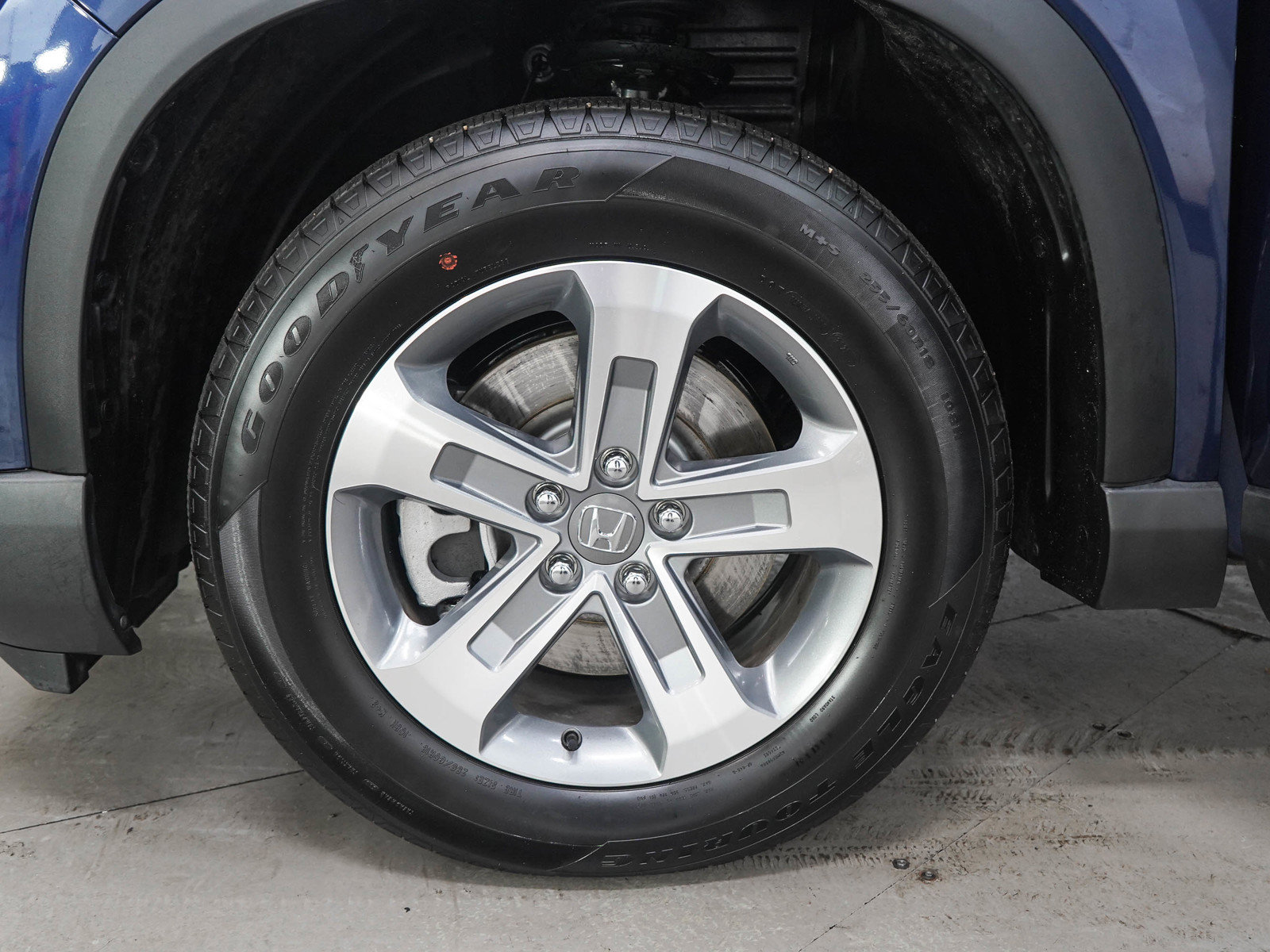 Used 2025 Honda Pilot EX-L image 32