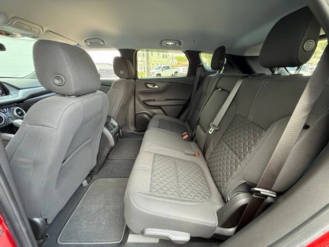 Used 2021 Chevrolet Blazer LT AWD/4WD image 14