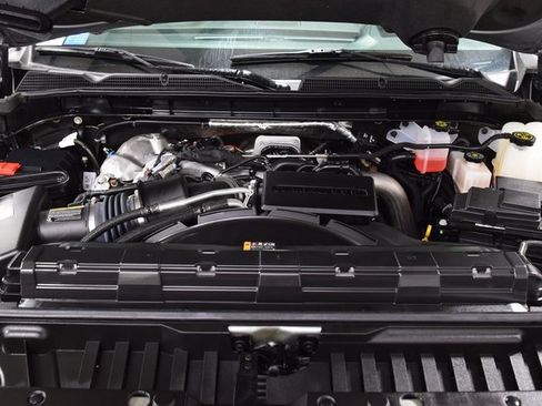 Used 2024 GMC Sierra 3500 Denali Ultimate image 32