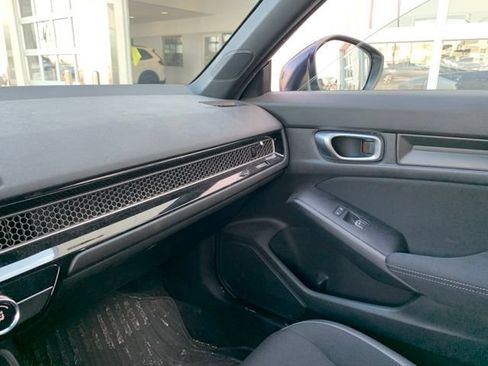 Used 2024 Honda Civic Sport image 14