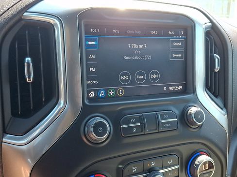 Used 2021 Chevrolet Silverado 1500 RST w/ Z71 Off-Road Package AWD/4WD image 16
