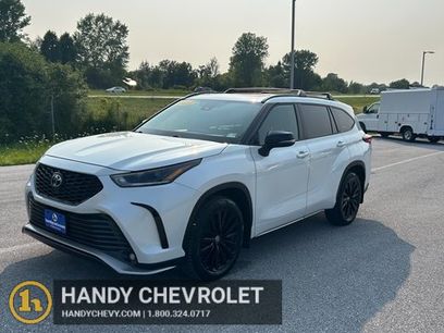 Used 2023 Toyota Highlander XSE