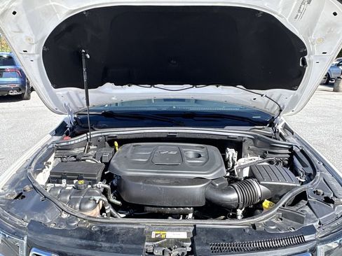 Used 2021 Jeep Grand Cherokee Laredo image 31