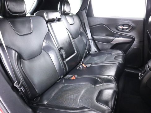 Used 2020 Jeep Cherokee Limited AWD/4WD image 46