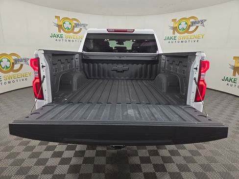 Certified 2024 Chevrolet Silverado 1500 RST w/ Rally Edition AWD/4WD image 31