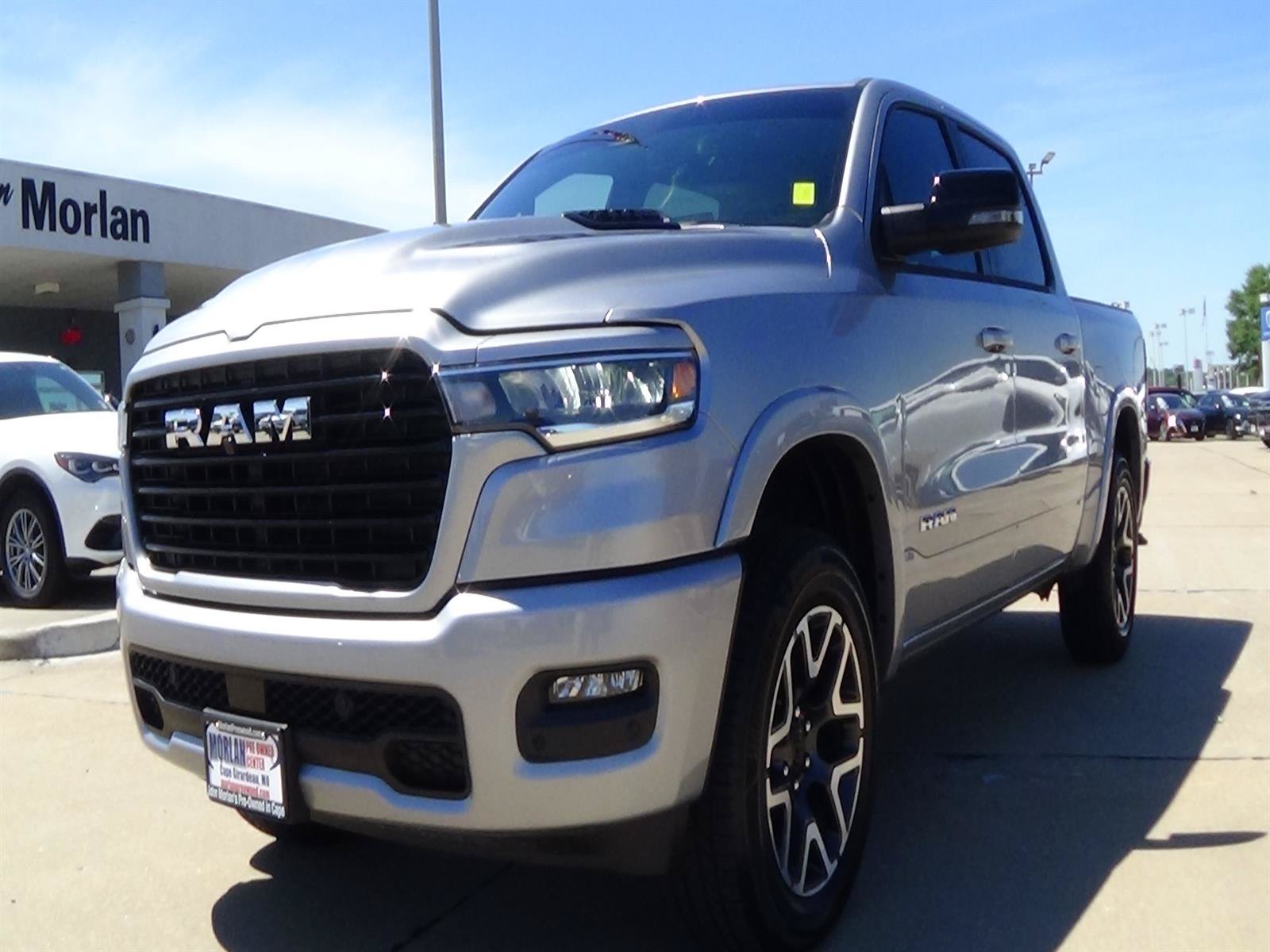 Used 2025 RAM 1500 Laramie w/ Sport Appearance Package AWD/4WD image 2