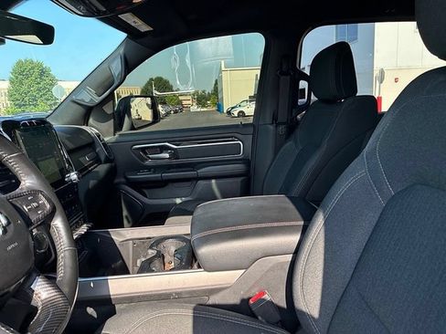 Used 2020 RAM 1500 Big Horn AWD/4WD image 25