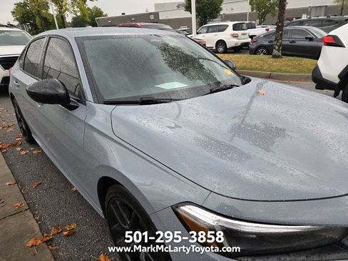 Used 2024 Honda Civic Sport image 8