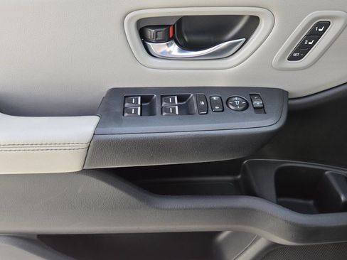 Used 2025 Honda Pilot Touring image 28