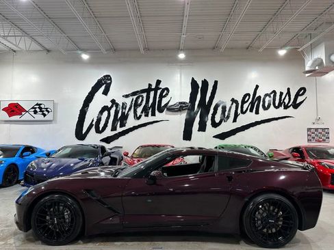 Used 2017 Chevrolet Corvette Stingray Coupe w/ 1LT RWD image 2