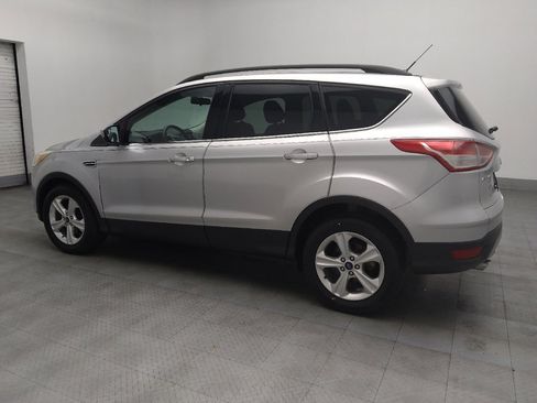 Used 2015 Ford Escape SE w/ Equipment Group 201A image 3