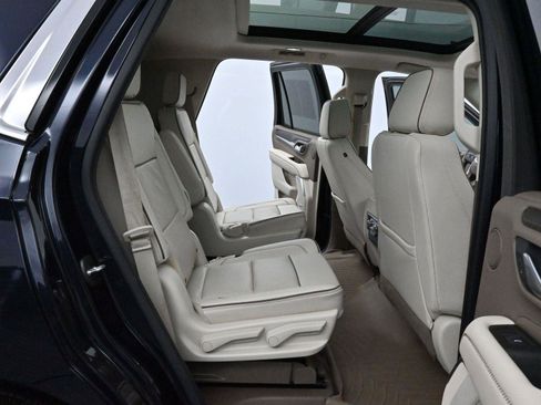 Used 2022 GMC Yukon Denali image 39