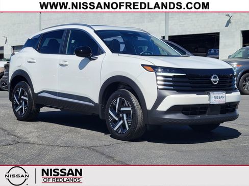 New 2026 Nissan Kicks SV w/ SV Premium Package image 1