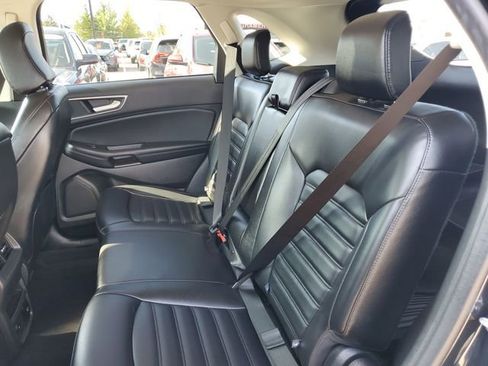 Used 2024 Ford Edge SEL w/ Convenience Package AWD/4WD image 30