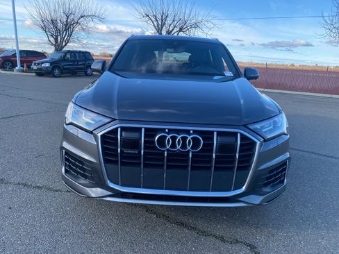 Used 2021 Audi Q7 2.0T Premium Plus w/ Executive Package image 2